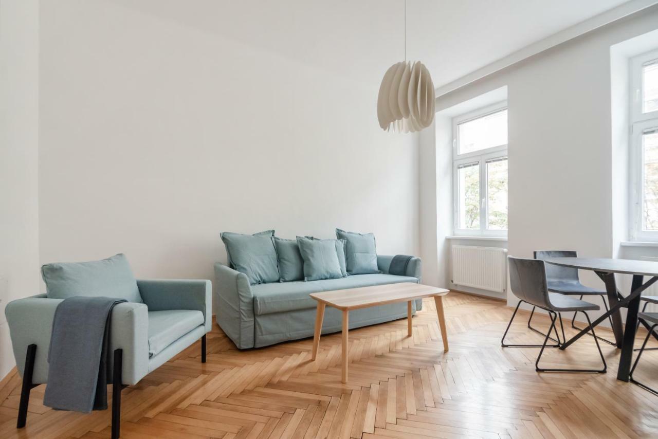 Universum Apartment 2 Bécs Kültér fotó