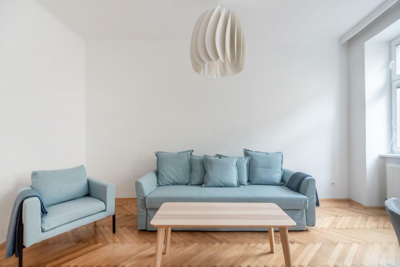 Universum Apartment 2 Bécs Kültér fotó